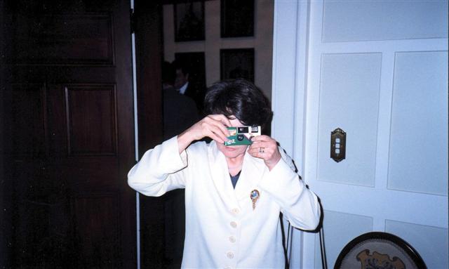 Mom taking crooked snaps.jpg 26.2K